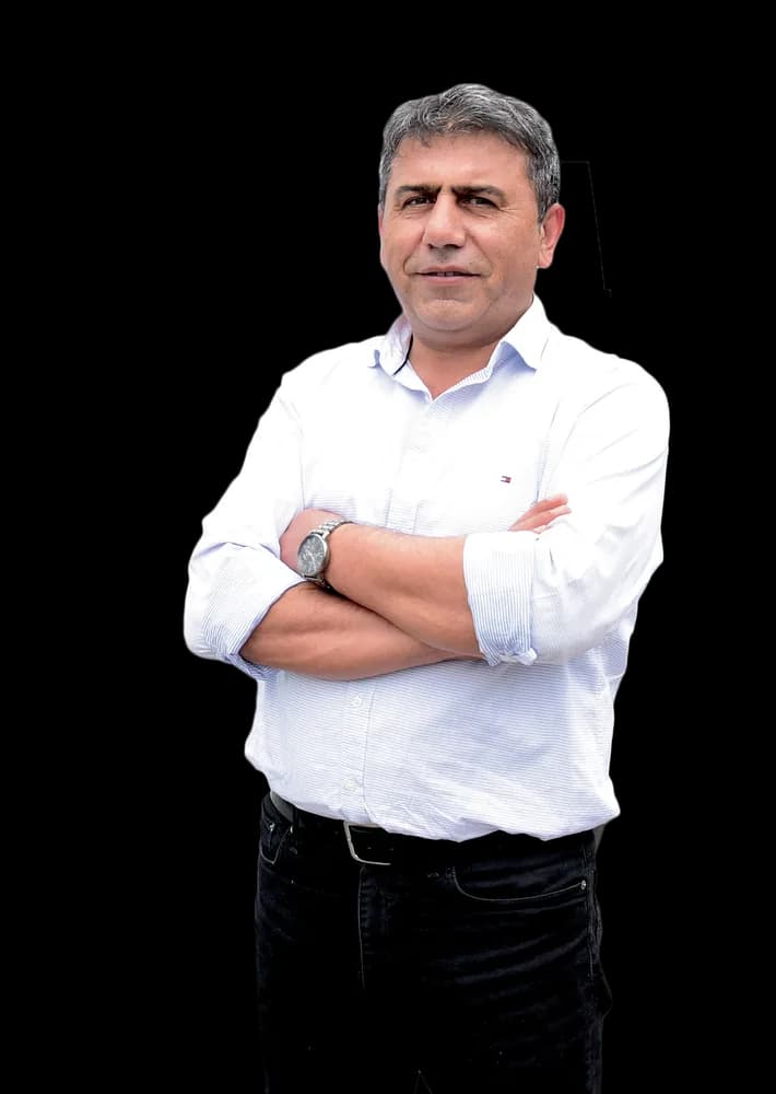 Porträt von Ali Derman Sezer